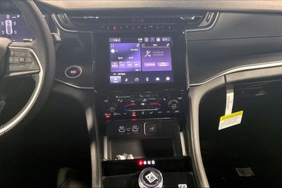 2025 Jeep Grand Cherokee GRAND CHEROKEE LAREDO X 4X2