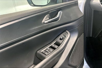 2025 Jeep Grand Cherokee GRAND CHEROKEE LAREDO X 4X2