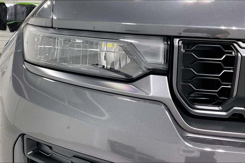 2026 Jeep Grand Cherokee GRAND CHEROKEE LAREDO ALTITUDE 4X2