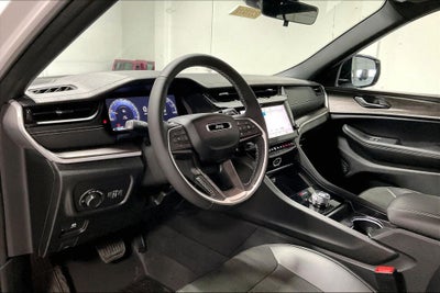 2026 Jeep Grand Cherokee GRAND CHEROKEE LAREDO ALTITUDE 4X2