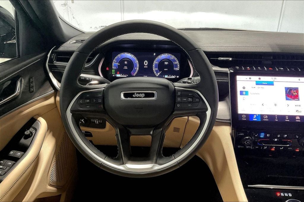 2025 Jeep Grand Cherokee GRAND CHEROKEE LIMITED 4X2