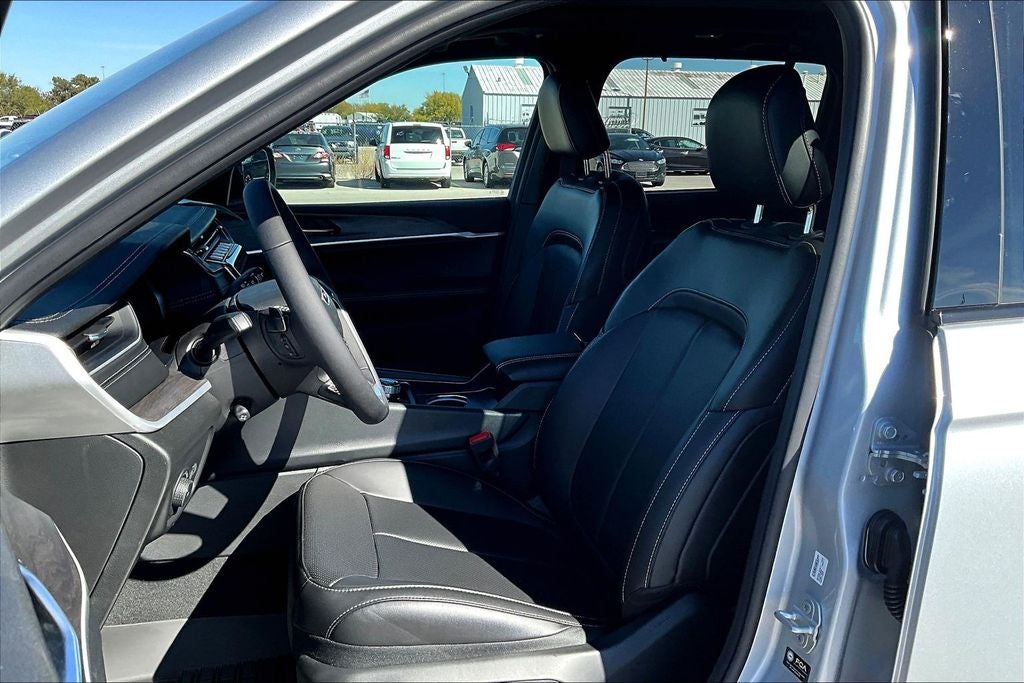 2025 Jeep Grand Cherokee GRAND CHEROKEE LIMITED 4X2