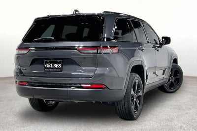 2022 Jeep Grand Cherokee Altitude 4x4