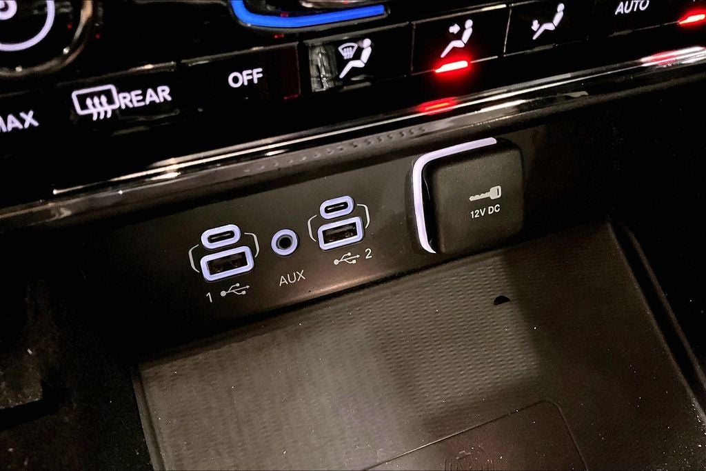 2022 Jeep Grand Cherokee Altitude 4x4