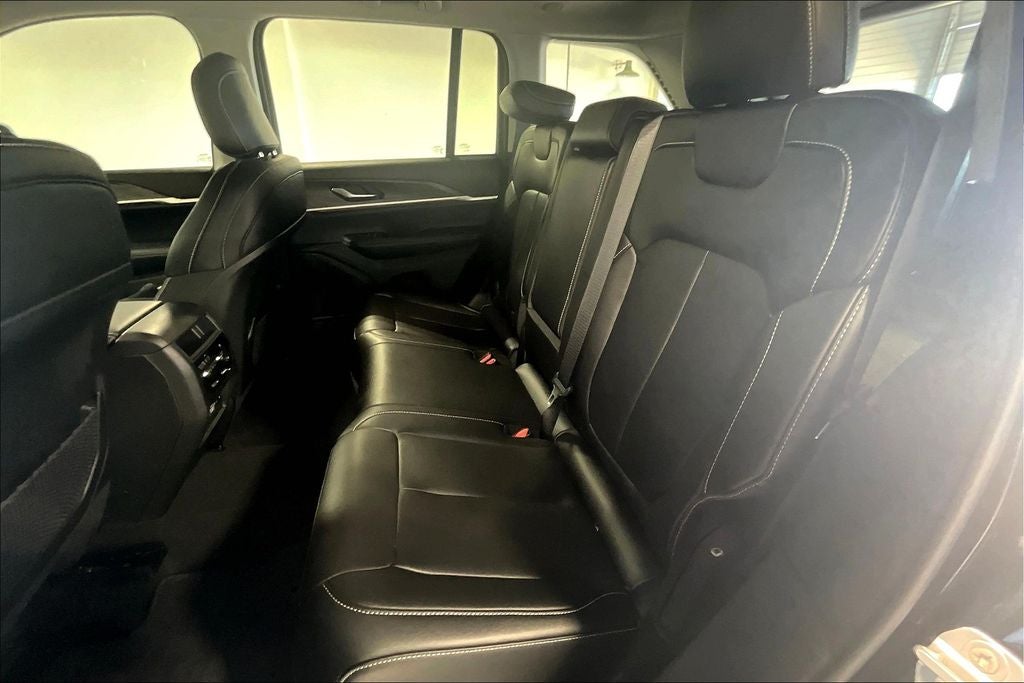 2024 Jeep Grand Cherokee GRAND CHEROKEE LIMITED 4X4