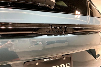 2027 Jeep Grand Cherokee GRAND CHEROKEE LIMITED RESERVE 4X4