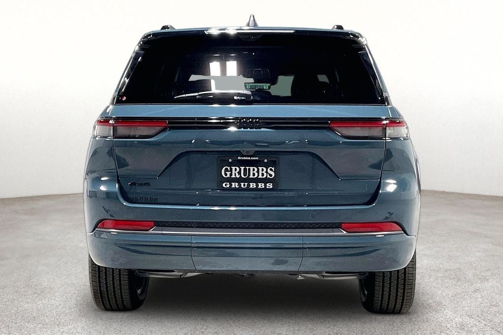 2027 Jeep Grand Cherokee GRAND CHEROKEE LIMITED RESERVE 4X4