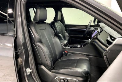 2022 Jeep Grand Cherokee Overland 4x4