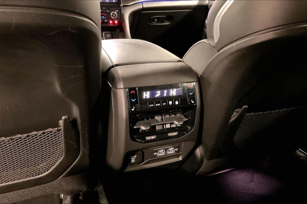 2022 Jeep Grand Cherokee Overland 4x4