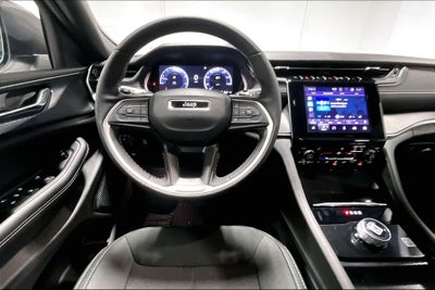 2026 Jeep Grand Cherokee GRAND CHEROKEE L LAREDO X 4X2