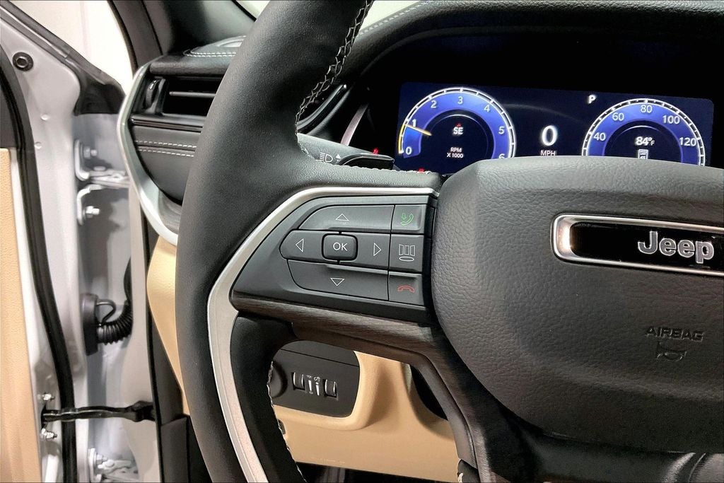 2026 Jeep Grand Cherokee GRAND CHEROKEE L LIMITED 4X2