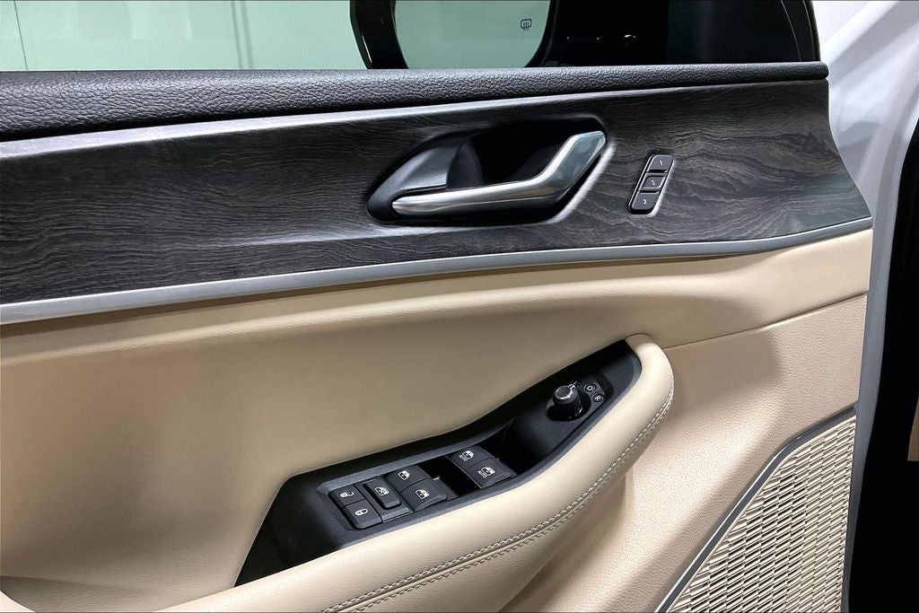 2026 Jeep Grand Cherokee GRAND CHEROKEE L LIMITED 4X2