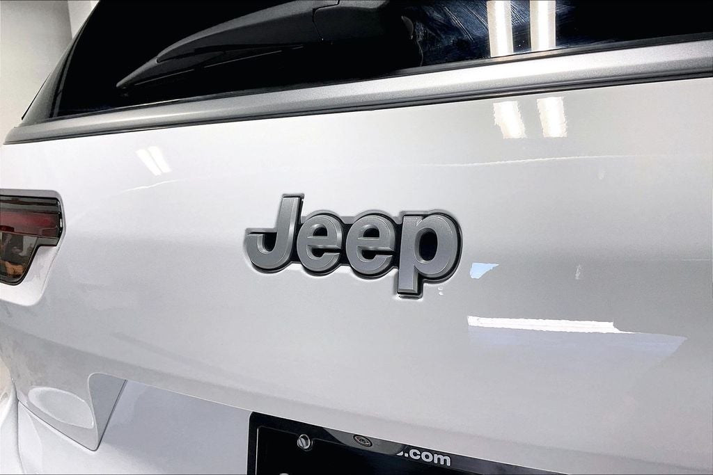 2026 Jeep Grand Cherokee GRAND CHEROKEE L LIMITED 4X2