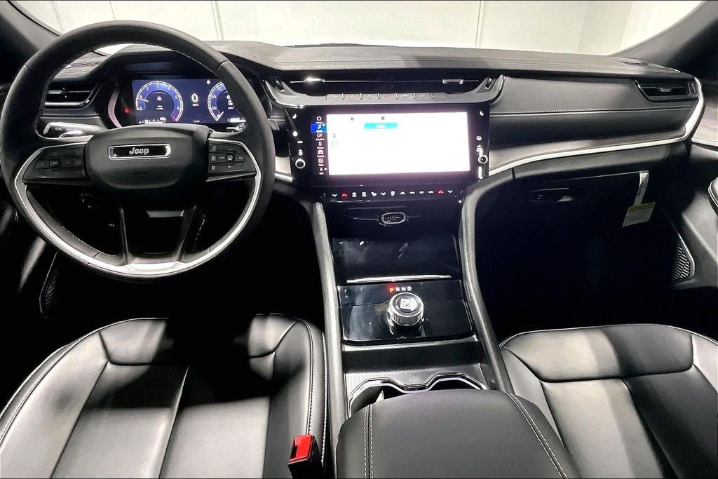 2026 Jeep Grand Cherokee GRAND CHEROKEE L LIMITED 4X2