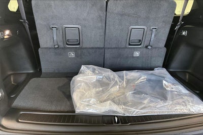 2025 Jeep Grand Cherokee GRAND CHEROKEE L LAREDO X 4X4