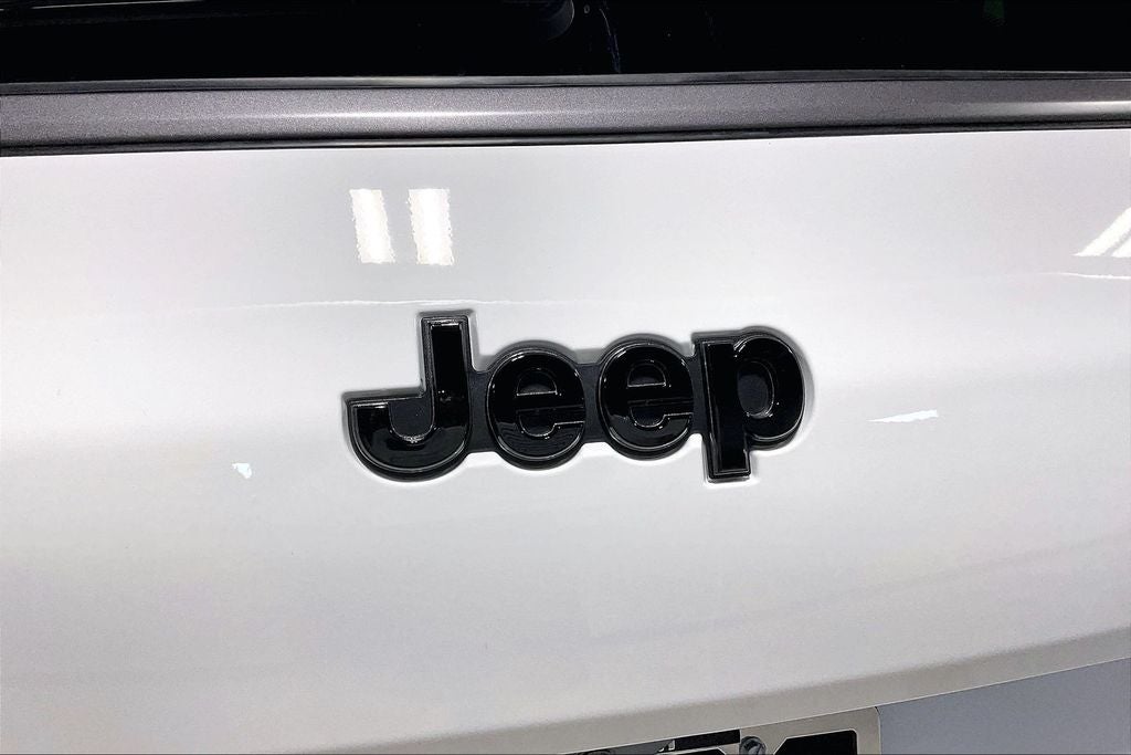 2026 Jeep Grand Cherokee GRAND CHEROKEE L LIMITED RESERVE 4X4
