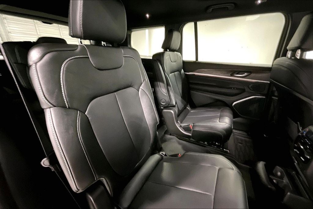 2026 Jeep Grand Cherokee GRAND CHEROKEE L LIMITED RESERVE 4X4