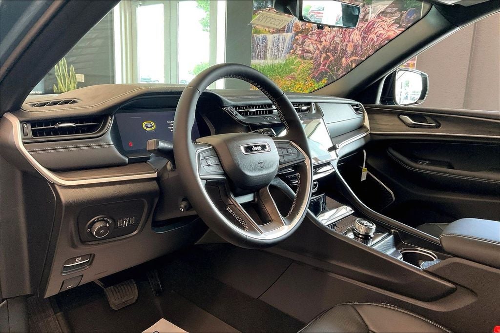 2026 Jeep Grand Cherokee GRAND CHEROKEE L LIMITED RESERVE 4X4