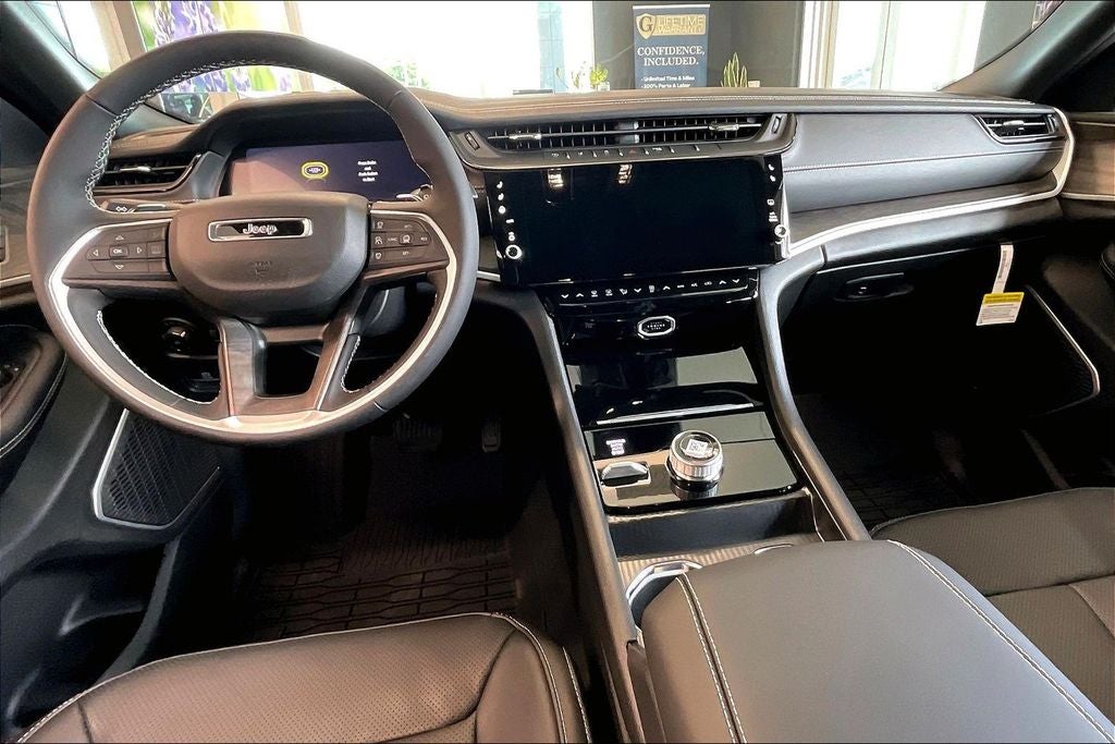 2026 Jeep Grand Cherokee GRAND CHEROKEE L LIMITED RESERVE 4X4