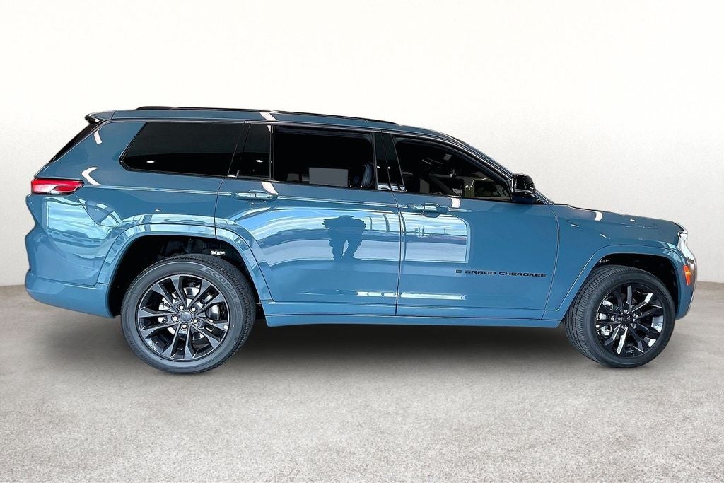 2026 Jeep Grand Cherokee GRAND CHEROKEE L LIMITED RESERVE 4X4