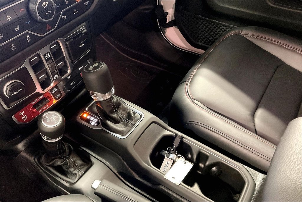 2027 Jeep Wrangler WRANGLER 4-DOOR RUBICON X