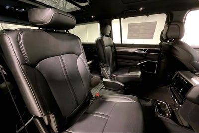 2026 Jeep Grand Wagoneer GRAND WAGONEER L LIMITED RESERVE 4X4