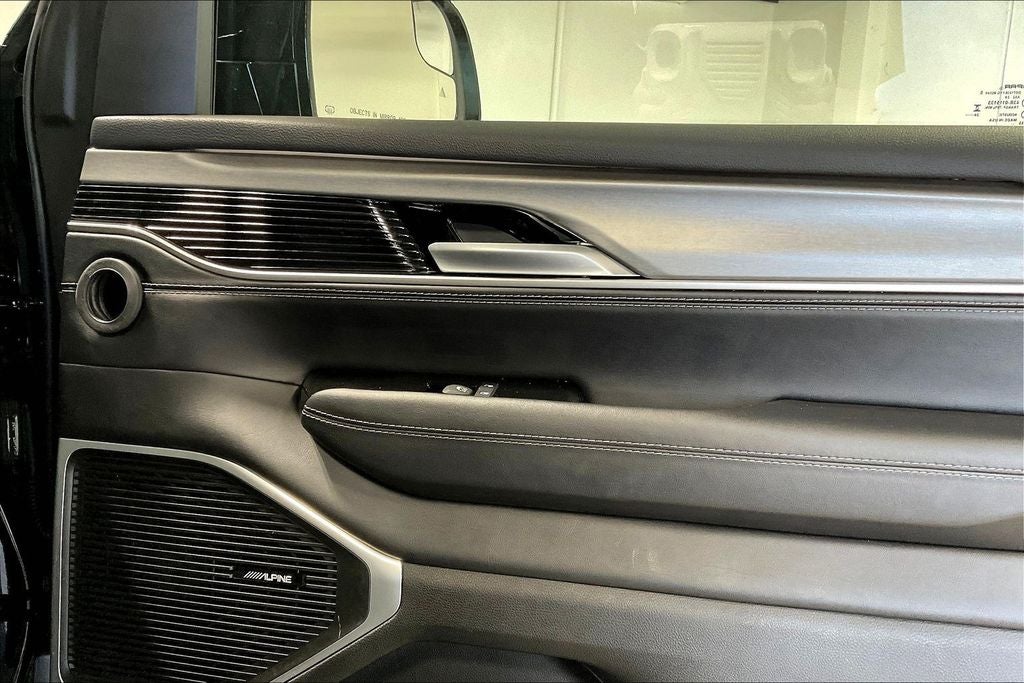 2025 Jeep Wagoneer WAGONEER L CARBIDE 4X4