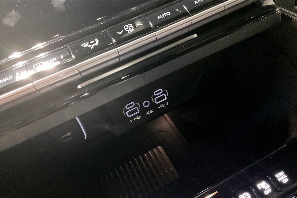 2026 Jeep Grand Wagoneer GRAND WAGONEER UPLAND 4X4