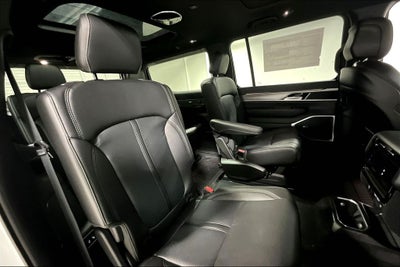 2026 Jeep Grand Wagoneer GRAND WAGONEER UPLAND 4X4