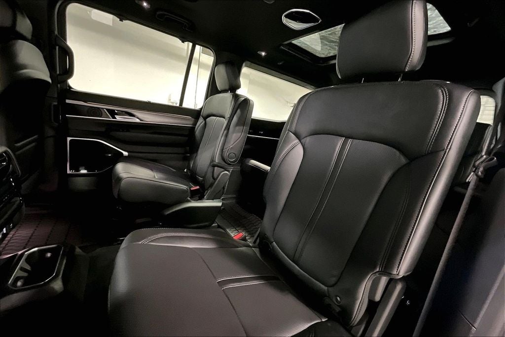 2026 Jeep Grand Wagoneer GRAND WAGONEER LIMITED RESERVE 4X4