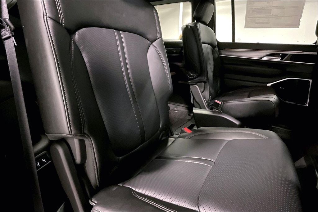 2026 Jeep Grand Wagoneer GRAND WAGONEER LIMITED RESERVE 4X4