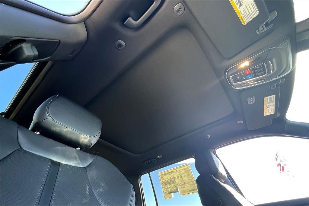 2025 Jeep Wagoneer WAGONEER CARBIDE 4X4