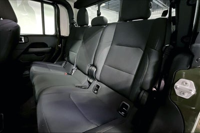 2023 Jeep Gladiator Overland 4x4