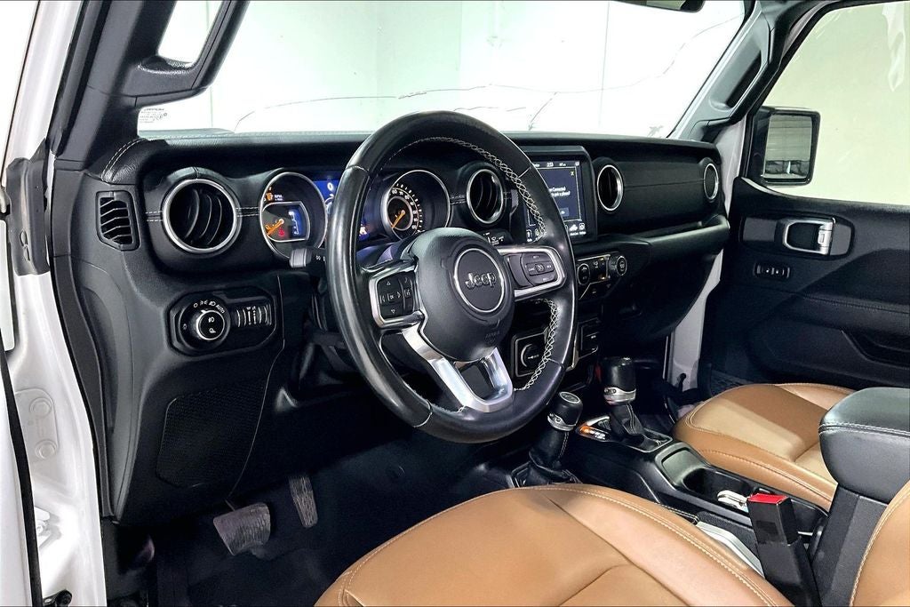 2020 Jeep Gladiator Overland 4x4