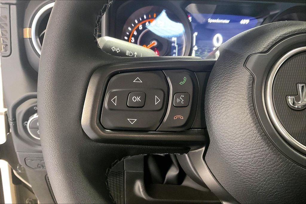 2025 Jeep Gladiator GLADIATOR HIGH TIDE 4X4