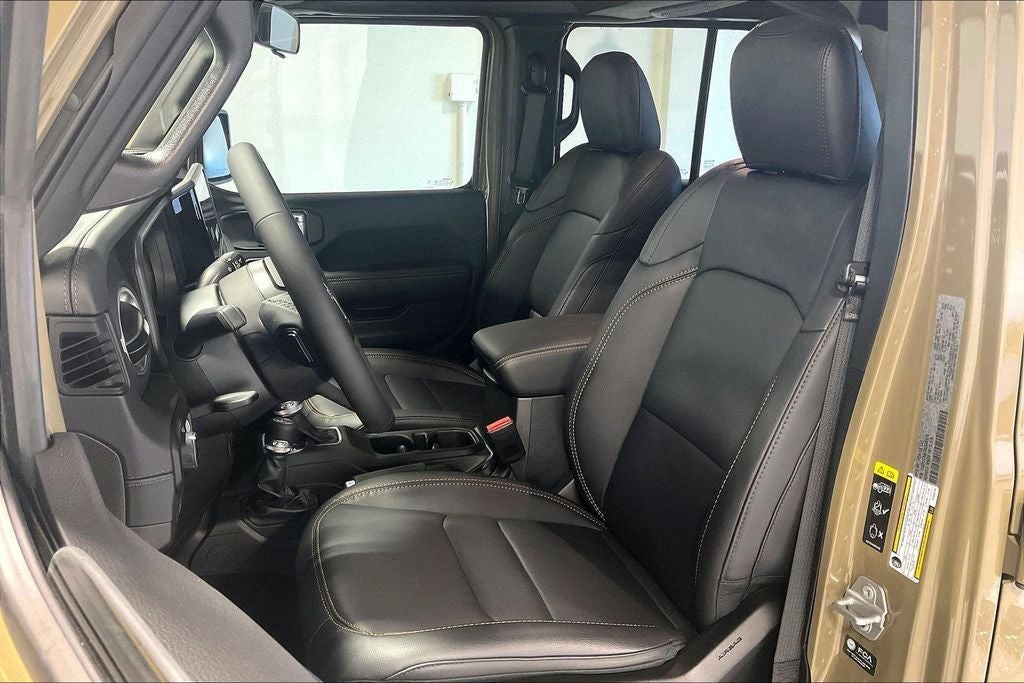 2025 Jeep Gladiator GLADIATOR HIGH TIDE 4X4