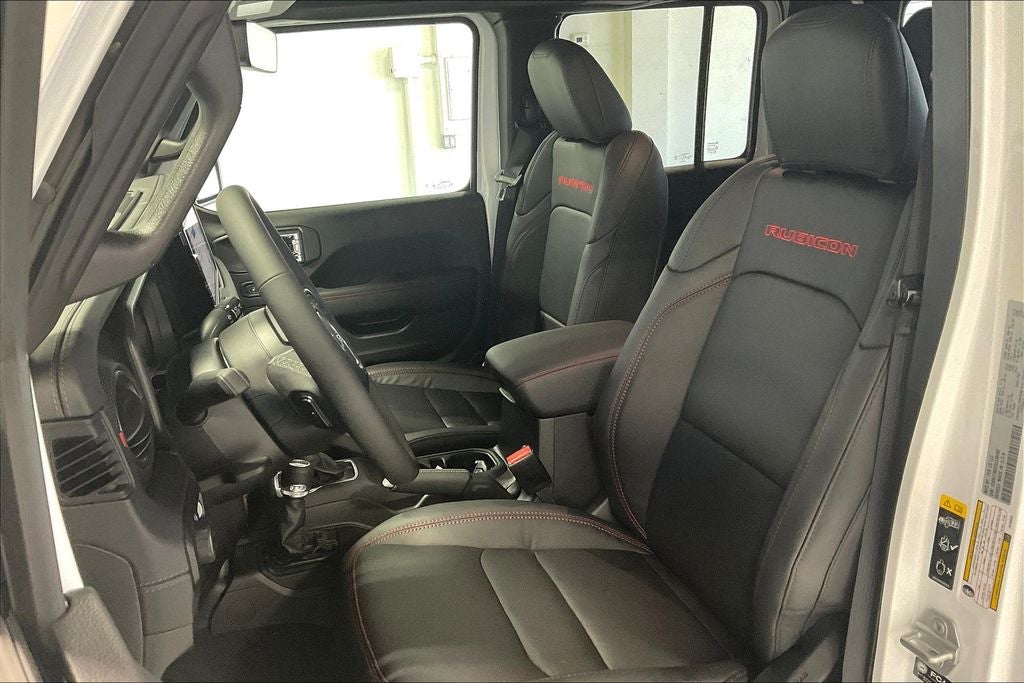 2025 Jeep Gladiator GLADIATOR RUBICON X 4X4