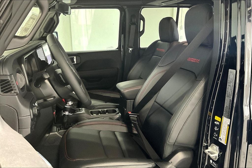 2025 Jeep Gladiator GLADIATOR RUBICON 4X4