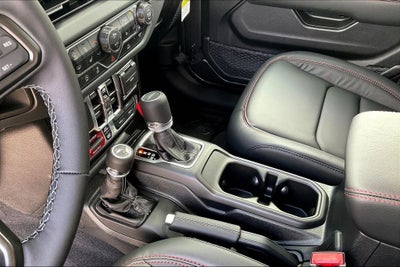 2025 Jeep Gladiator GLADIATOR RUBICON 4X4