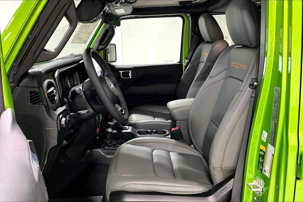 2026 Jeep Gladiator GLADIATOR MOJAVE 4X4