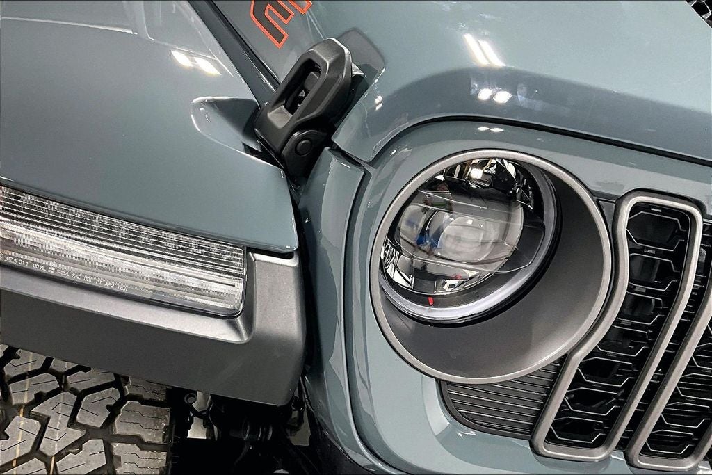 2026 Jeep Gladiator GLADIATOR MOJAVE X 4X4