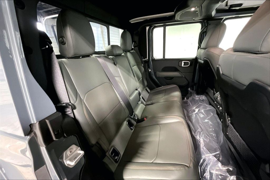 2026 Jeep Gladiator GLADIATOR MOJAVE X 4X4