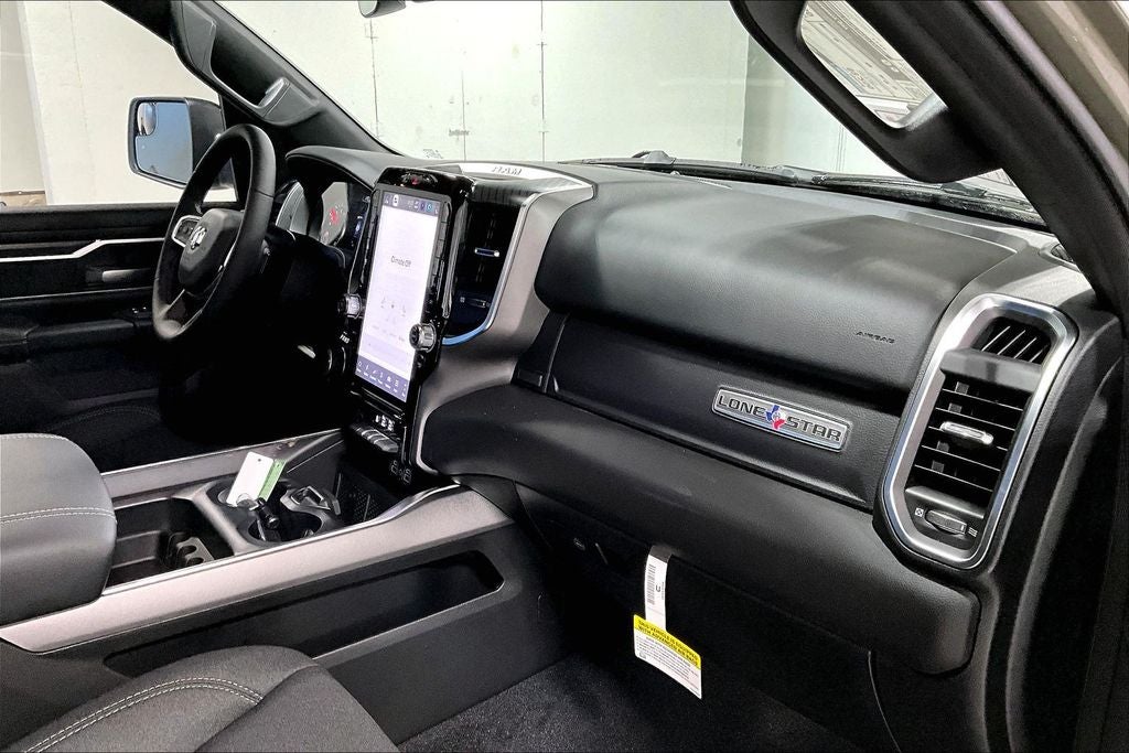 2026 RAM Ram 1500 RAM 1500 LONE STAR CREW CAB 4X2 5'7' BOX