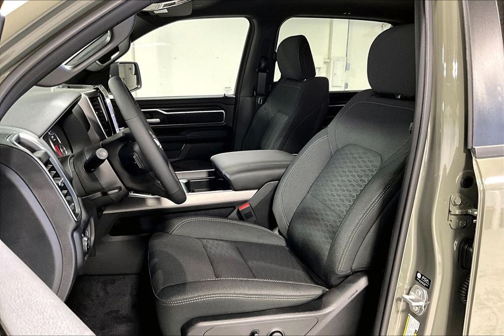 2026 RAM Ram 1500 RAM 1500 LONE STAR CREW CAB 4X2 5'7' BOX