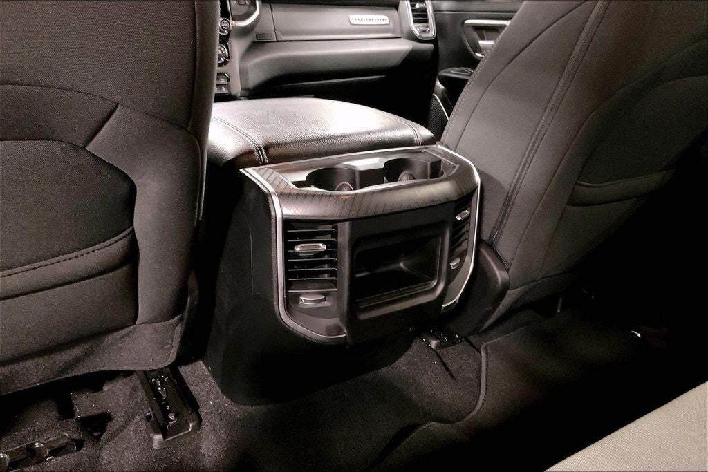 2025 RAM 1500 Big Horn Crew Cab 4x4 5'7' Box