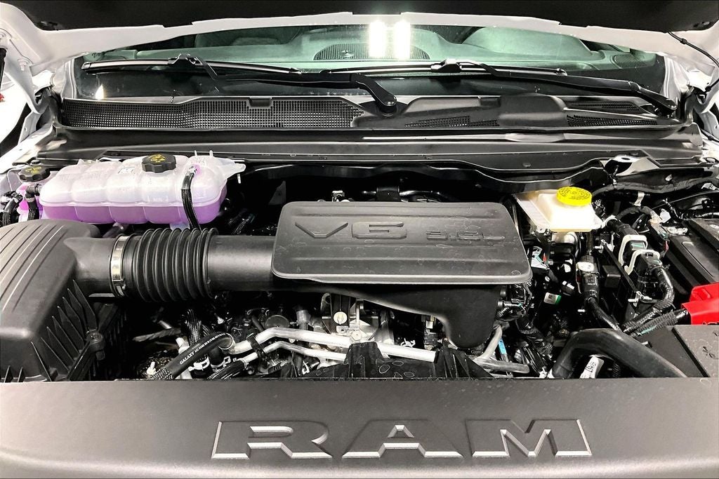2026 RAM Ram 1500 RAM 1500 EXPRESS CREW CAB 4X4 5'7' BOX