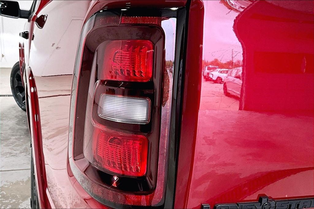 2026 RAM Ram 1500 RAM 1500 LONE STAR CREW CAB 4X4 5'7' BOX