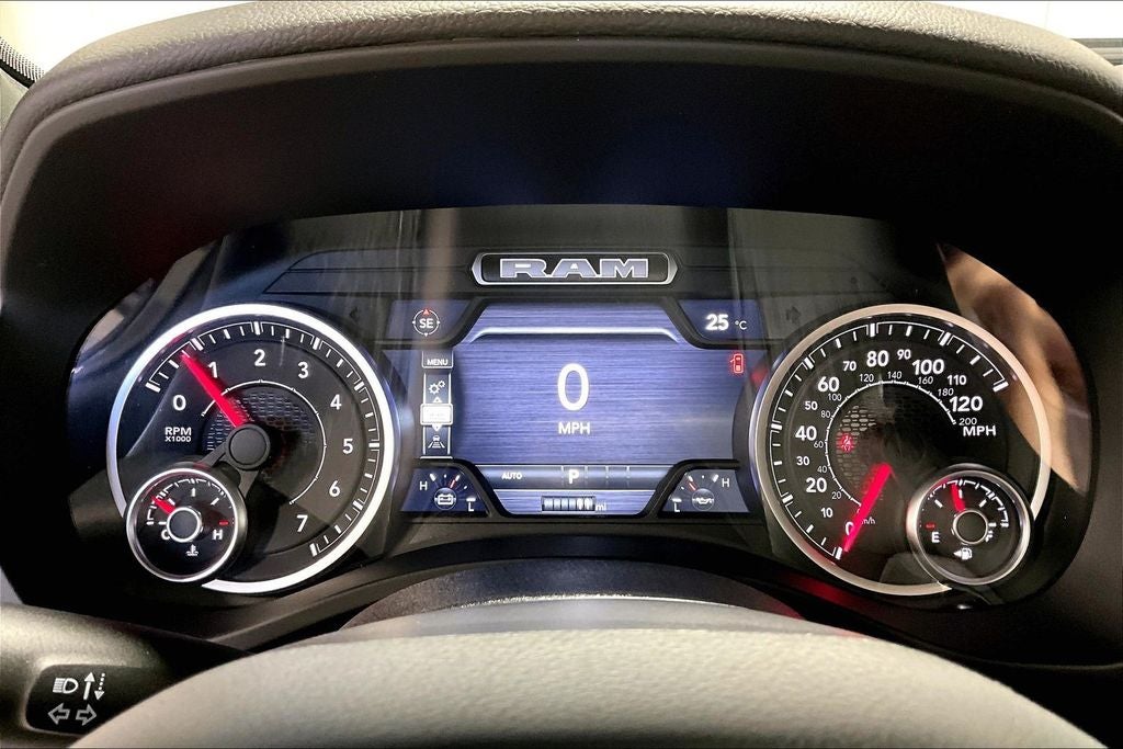 2026 RAM Ram 1500 RAM 1500 LONE STAR CREW CAB 4X4 5'7' BOX