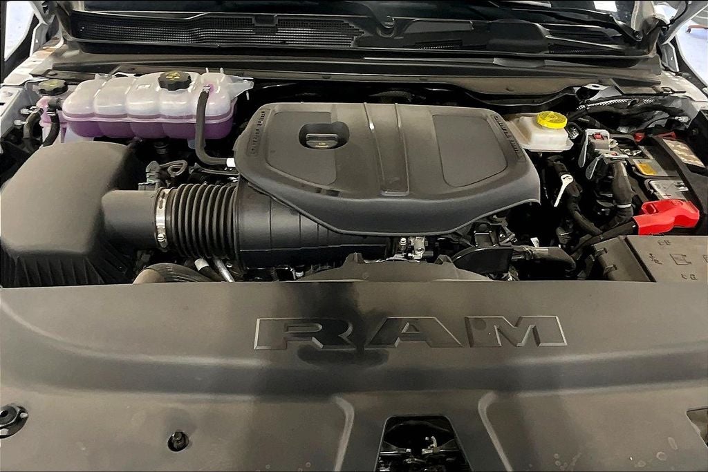 2025 RAM Ram 1500 RAM 1500 LONE STAR CREW CAB 4X4 5'7' BOX