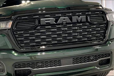 2026 RAM Ram 1500 RAM 1500 LONE STAR CREW CAB 4X4 5'7' BOX